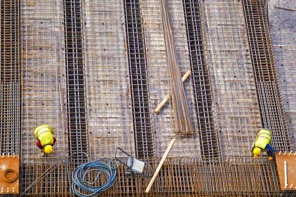À qui faire appel pour effectuer des travaux de fondation en béton armé pour un futur bâtiment en ville?, Villeneuve-d'Ascq, PILIA