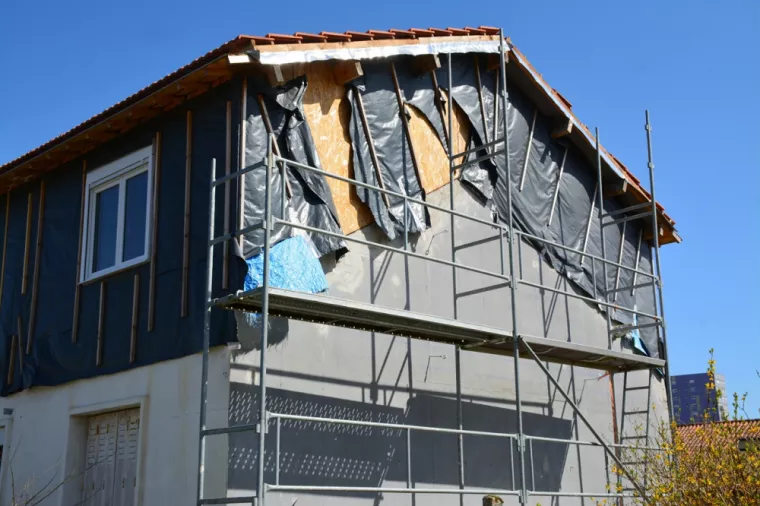 Surélévation d'une maison : quels sont les risques sur le long terme?, Villeneuve-d'Ascq, PILIA